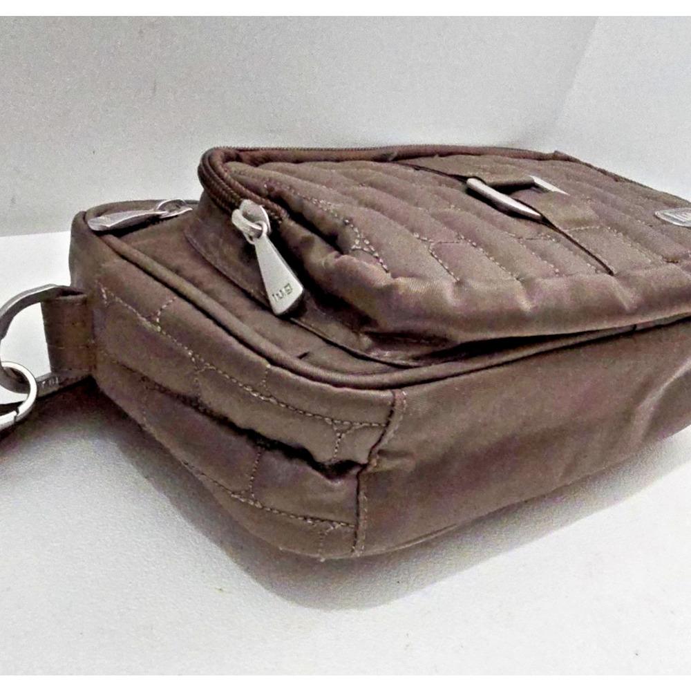 Lug Carousel Crossbody Bag Purse RFID Taupe Quilted - Picture 8 of 16